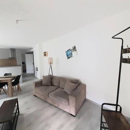 Le Travers Apartment Joigny Luaran gambar